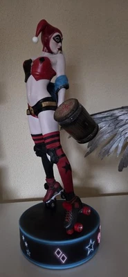 Statue Harley Quinn Sideshow Exclusive Version Rare - Photo 1/4