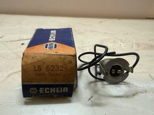 NAPA ECHLIN Two-Wire Light Socket for Multiple Uses LS6232 VTG NOS Brass Connect - Picture 1 of 5