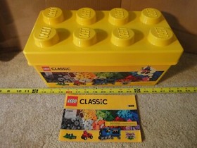 Lego Classic 10696 creator building set 10696 with storage bin. NOB/sealed bags!