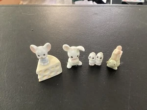 (4) Small Ceramic Precious Moments Figurines - Picture 1 of 7