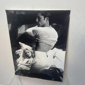 Andy Warhol's Frankenstein movie still promo 8x10in Joe Dallesandro - Picture 1 of 5