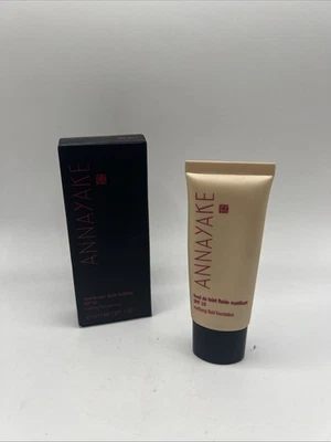 Base fluida matificante Annayake 40 dore 1 OZ nueva en caja Foto 1 de 2
