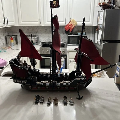 Lego Piratas do Caribe: A Vingança da Rainha Anne 4195 incompleto - Imagem 1 de 4