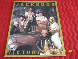 MICHAEL / THE JACKSONS 1984 " VICTORY TOUR " CONCERT PROGRAM BOOK - Picture 1 of 5