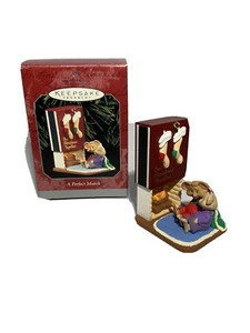 Hallmark Andenken Weihnachtsschmuck "A Perfect Match" 1998 Mäuse Liebe  - Bild 1 von 4