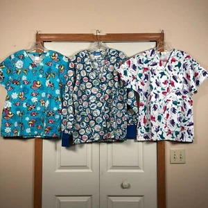 Nurse Scrub Lot 3 Unisex Medium Fish Seahorse Birds Snails Bees Mushrooms - Picture 1 of 5