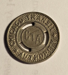 Chicago, IL CTA Bus / Transit Token (W-4) - Picture 1 of 2
