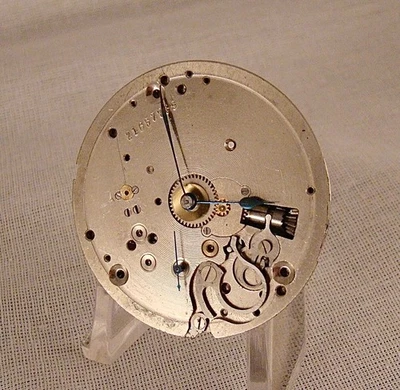 RELOJ BOLSILLO 106 AÑOS MOVIMIENTO MANECILLAS ELGIN 15 JOYAS CAJA CAZADOR TALLA 16s Foto 1 de 4