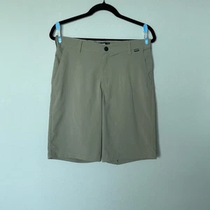 Boys Hurley Shorts Green Size 18 Dri Fit - Picture 1 of 8