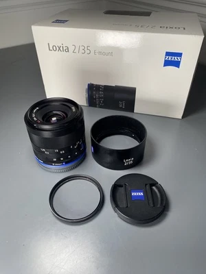 Zeiss Loxia 35mm f/2 Full Frame Sony E Mount Lens  - Image 1 of 4