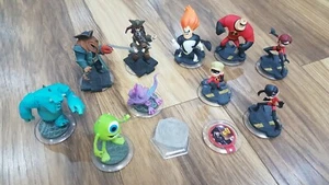 10 Disney Infinity Portal Figures Incredibles, Pirates Carribbean, Monsters Inc - Picture 1 of 1