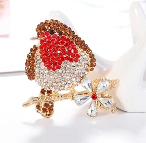Sparkling Robin Brooch - Picture 1 of 8