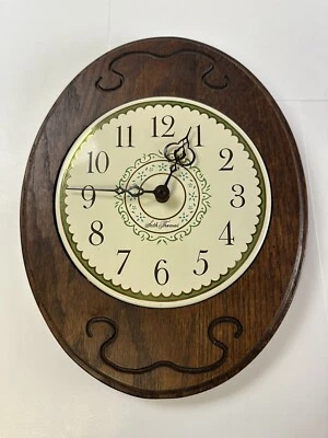 Seth Thomas Clock OAKMONT E309-001 MCM Excellent Condition - Image 1 of 4