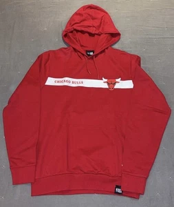 New Era Red And White Chicago Bulls Men’s Hoodie Size M - Picture 1 of 3