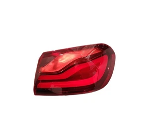 BMW Rückleuchte rechts Seitenverkleidung F32 F82 M4 F33 F36 Original 63219491576 - Bild 1 von 2