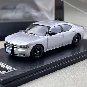 Rollin 1:64 2008 Dodge Charger PL Pursuit - Silver Muscle Car Diecast Model - Picture 1 of 15