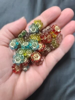 50 Czech Flower Beads Mixed Coloured Bead Floral Craft Projects Bulk Supplies  - Image 1 of 4