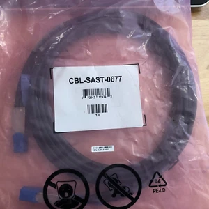 Cable externo Supermicro CBL-SAST-0677 MiniSAS HD a externo MiniSAS HD 3 m - Imagen 1 de 3