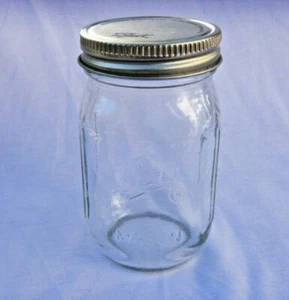 MINIUTURE 3,5" HOHES KUGEL EINMACHGLAS MIT DECKEL - Bild 1 von 1