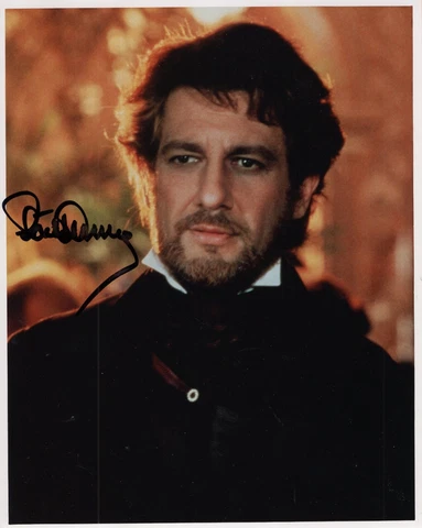 PLACIDO DOMINGO HAND SIGNED 8x10 PHOTO+COA     AMAZING POSE   THREE TENORS Cover
