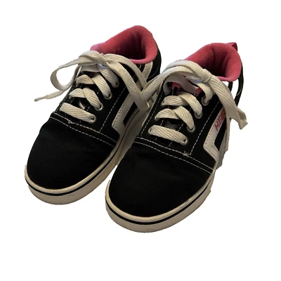 Heelys Pro 20 Skate Shoe Youth Girls Size 2 Black & Pink  - Image 1 of 4