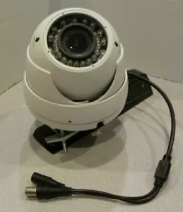 TSC Camera Model CMT2013 1000TVL 1/3" Sensor JCR 2.8-12mmm DC 12V Turret white - Picture 1 of 6