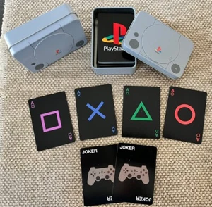 PlayStation One: ZWEI Sets Spielkarten mit Tin Container TOP Zustand - Bild 1 von 5