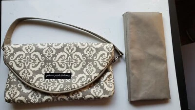 Cojín de pañales monedero blanco gris amarillo diseño floral parte inferior petunia pepinillo Foto 1 de 4