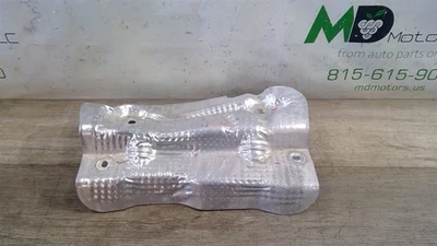 2014-2021 道奇 RAM PROMASTER 1500 STEERING GEAR HEAT SHIELD 68167924AA — 第 1/3 张图片