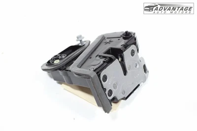 Chevrolet Blazer 2019-2025 actuador de cierre de panel de puerta lateral trasera izquierda OEM Foto 1 de 4