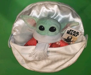 13" Grogu Holiday Plush in Hover Pram With Tag Disney Star Wars The Mandalorian  - Picture 1 of 9