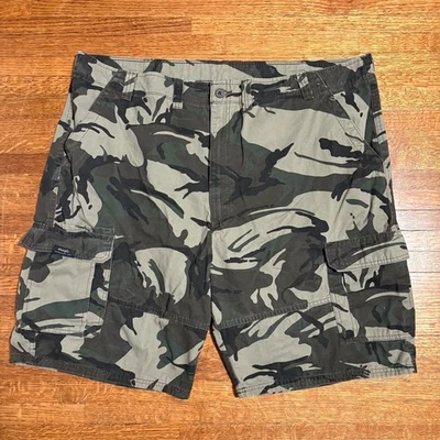 Wrangler Mens Camo Cargo Shorts Size 46 Cotton Outdoor Utility - Image 1 of 4