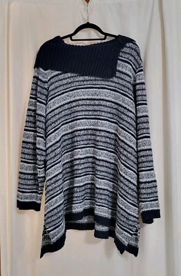 Suéter Pullover Catherines Mujer Talla Grande 3X Azul Marino Blanco Rayas Capucha Cuello Foto 1 de 4