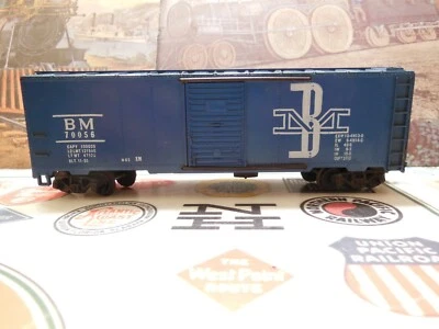  HO Scale MANTUA Boston & Maine 40' SD Box Car # 70056 - Image 1 of 4