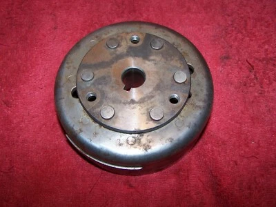 1998 Yamaha Venture vmax mountain max 600 snowmobile Flywheel 8CR-85550-01-00 - Image 1 of 4