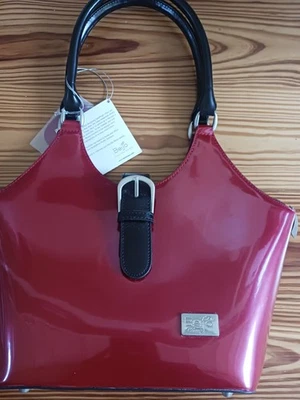 Bolso de Mano Beijo Rojo Foto 1 de 4