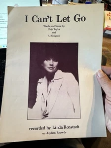 C LINDA RONSTADT Sheet Music I CAN’T LET GO by Chip Taylor - Picture 1 of 2