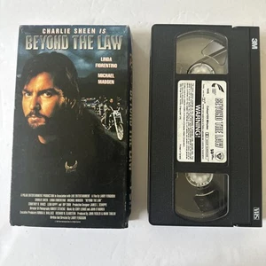 Beyond The Law VHS Movie 1992~ Charlie Sheen~Linda Fiorentino Michael Madsen - Picture 1 of 5