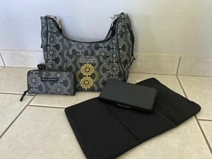 Petunia Pickle Bottom Touring Diaper Bag Evening Innsbruck Black Yellow + Wallet - Picture 1 of 10
