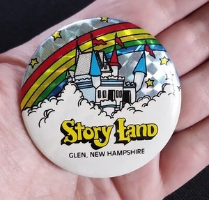 Vintage ~ STORY LAND Glen, New Hampshire Prism Travel Pin Pinback Button Badge - Picture 1 of 10
