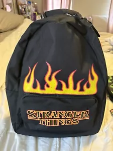 Neu mit Etikett Strangers Things Rucksack Kinder Jugend Netflix - Bild 1 von 5