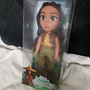 Disney Raya und der letzte Drache 15 Zoll Raya Krieger 1 Puppe, 1 Outfit, brandneu - Bild 1 von 4