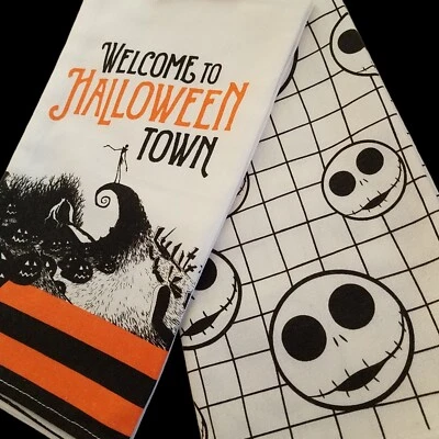 The Nightmare Before Christmas 2pc Towel Set WELCOME TO HALLOWEEN TOWN 19x25" - Image 1 of 4