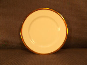The Cellar Dinnerware Gold & White Pattern Bread Plate 6 3/4"
