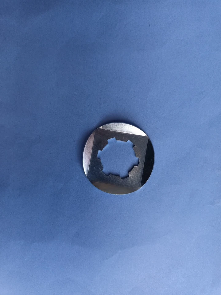 YAMAHA PIÑÓN DELANTERO RETENEDOR LENGÜETA BLOQUEO ARANDELA RD250 RD350 RD400 RD250LC YPVS Foto 1 de 1