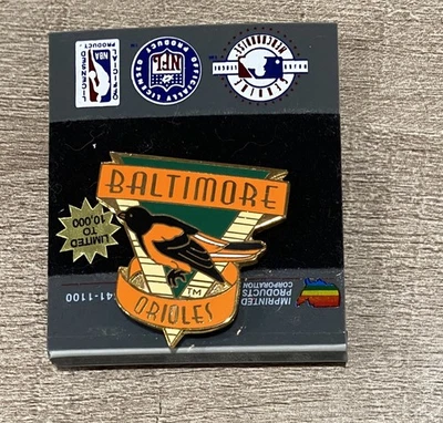 Baltimore Orioles Oriole Bird Lapel Pin - Image 1 of 2