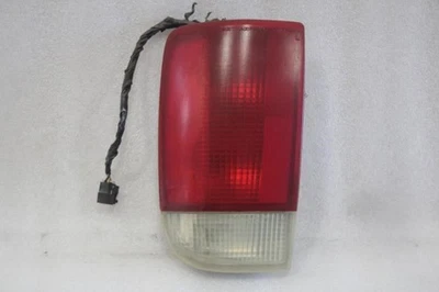 Chevrolet Blazer 2001 luz trasera izquierda lado conductor 16518499 Foto 1 de 4