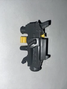 Jurassic Park Vehicle BUSH DEVIL TRACKER Missile Launcher Original Part - Picture 1 of 2