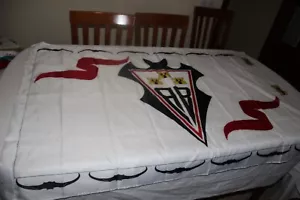 BANDERA DE FUTBOL DEL EQUIPO ALBACETE BALOMPIE CON ESCUDO MURCIELAGOS - Imagen 1 de 1