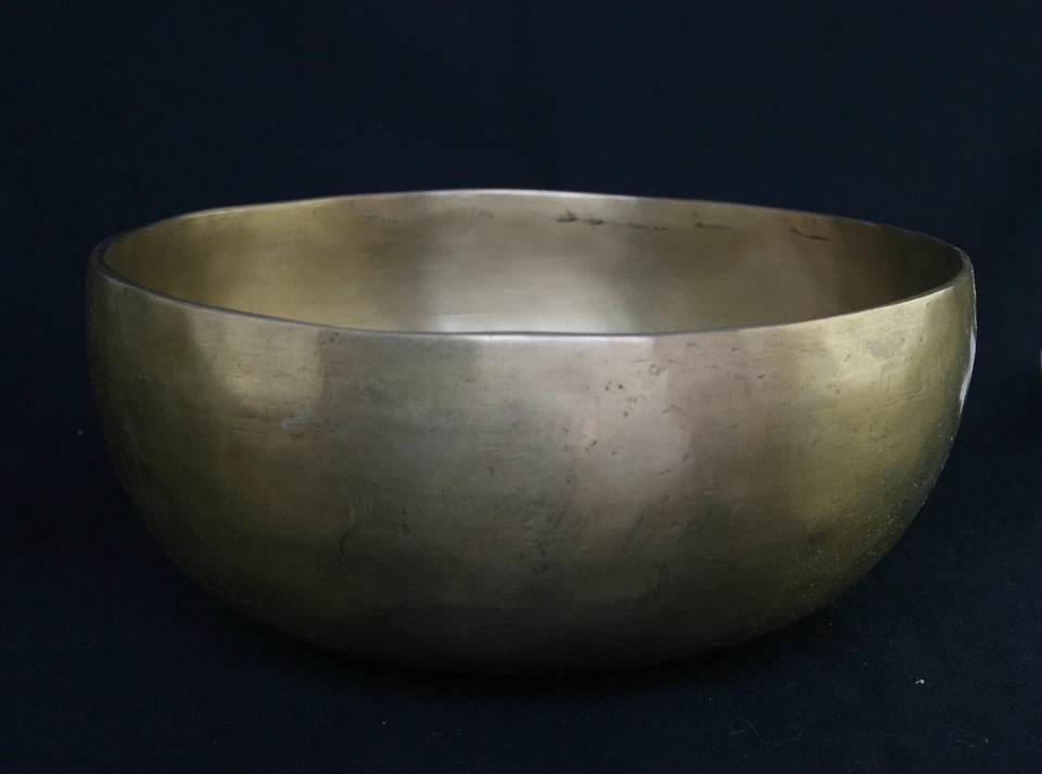 Klangschale Tibet Therapie Planetenton Jupiter Klangprobe 1024gr M80-362-KK - Bild 1 von 1